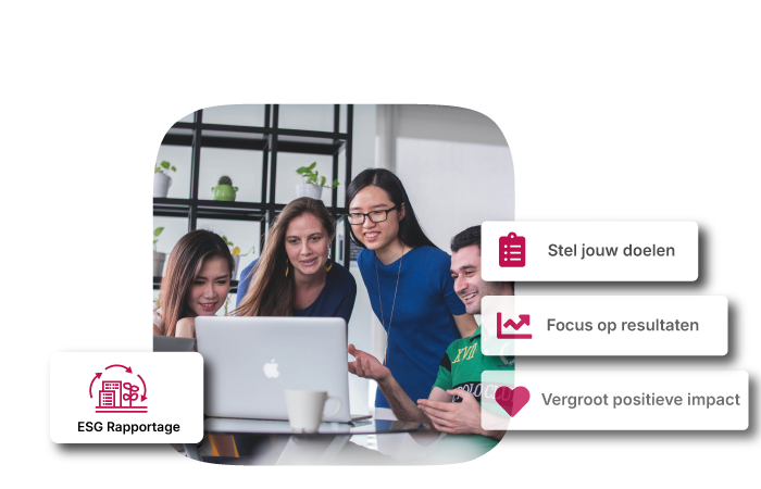 Foto van een vrouw achter een laptop